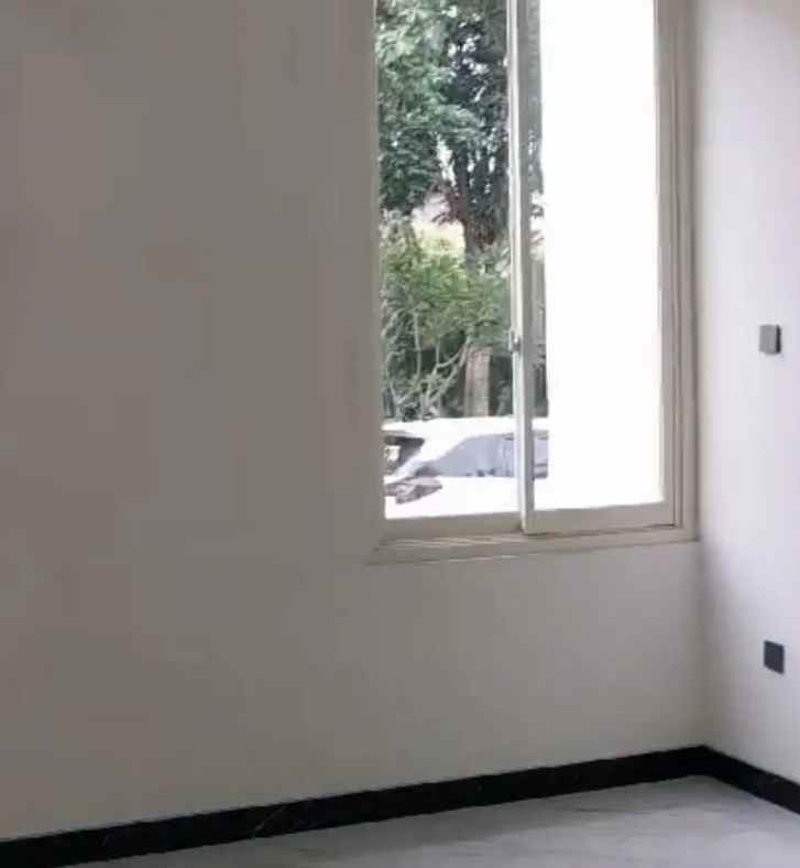 dijual rumah zimbali costa pakuwon city