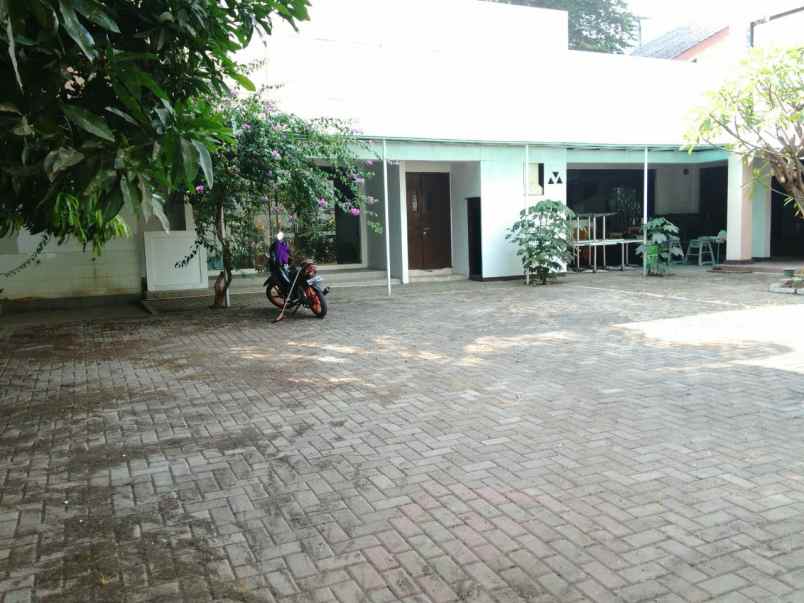 dijual sewa rumah untuk komersial