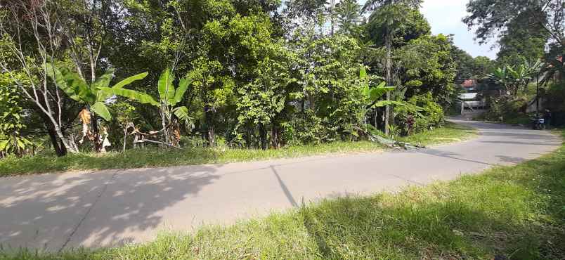 dijual tanah arcmanik