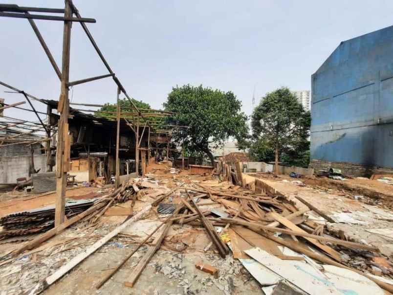 dijual tanah ciputat