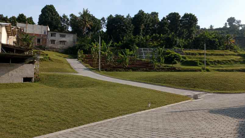 dijual tanah jalan letda lukito
