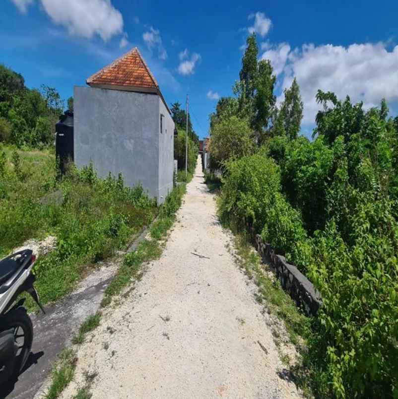 dijual tanah jl gayang sari kutuh kec