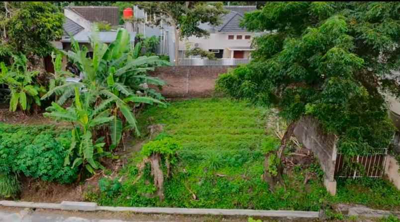 dijual tanah jl gito gati