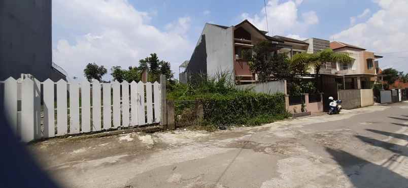 dijual tanah jl ligar cigadung