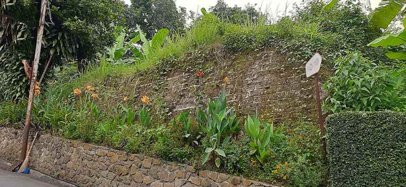 dijual tanah lembah pakar timur