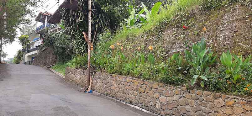 dijual tanah lembah pakar timur