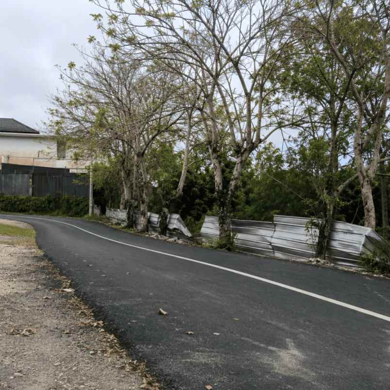 dijual tanah utara patung gwk