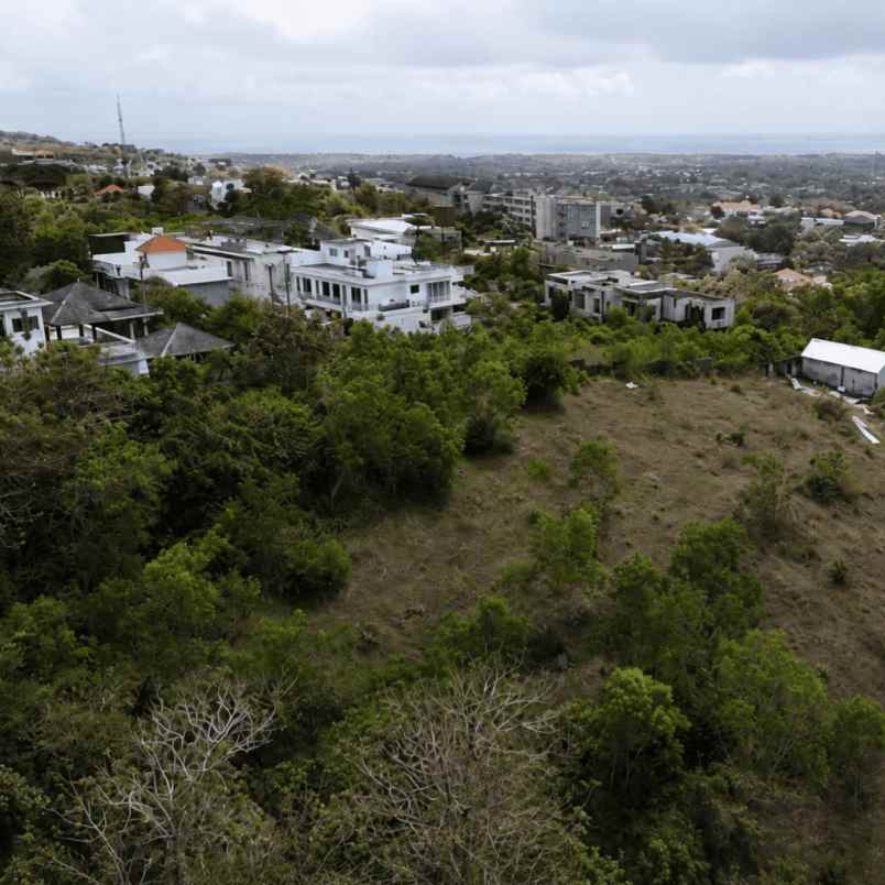 dijual tanah utara patung gwk