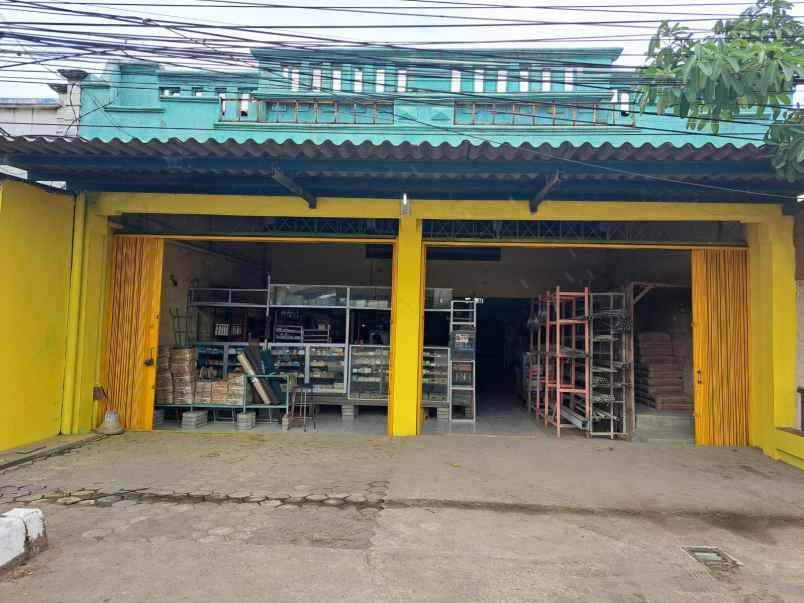 dijual toko bangunan di kaligawe semarang