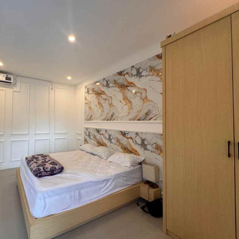 dijual villa buduk