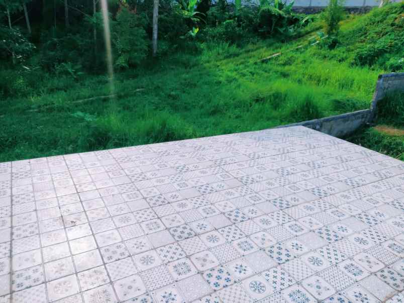 dijual villa pasir impun atas cikadut