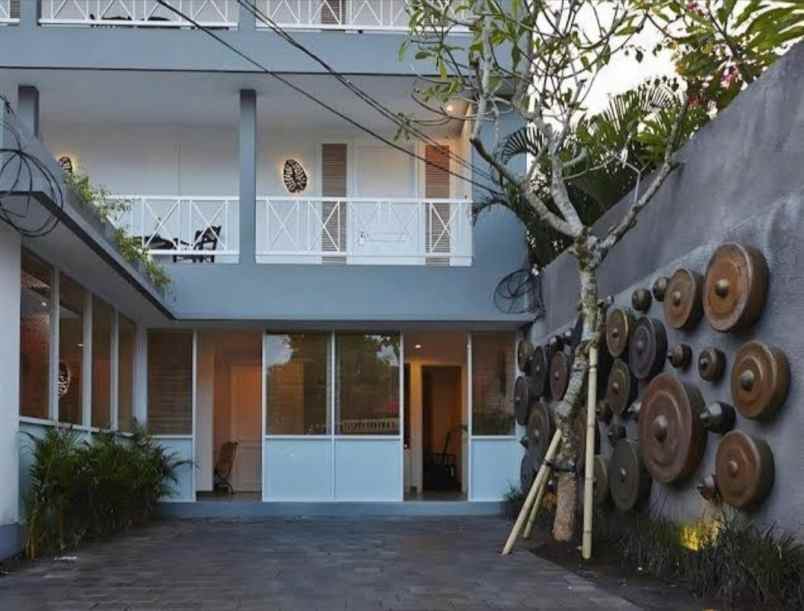dijual villa the kanjeng petitenget