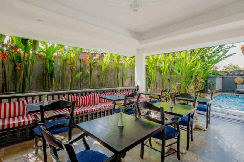 dijual villa the kanjeng petitenget