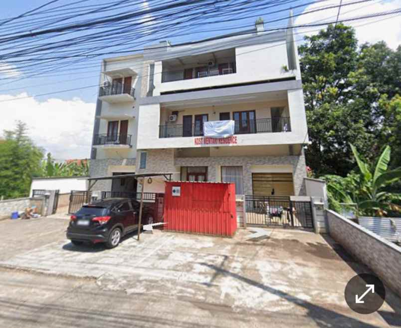 dijuwal kost aktif 3 lt dekat muladi dome