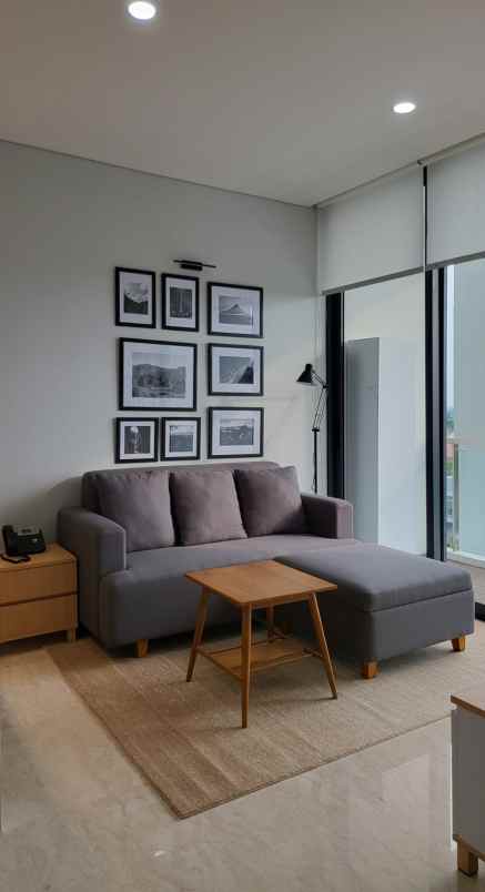 diseapartemen rosebay lt 7 graha famili 2br