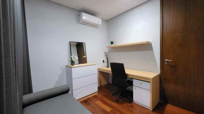 diseapartemen rosebay lt 7 graha famili 2br