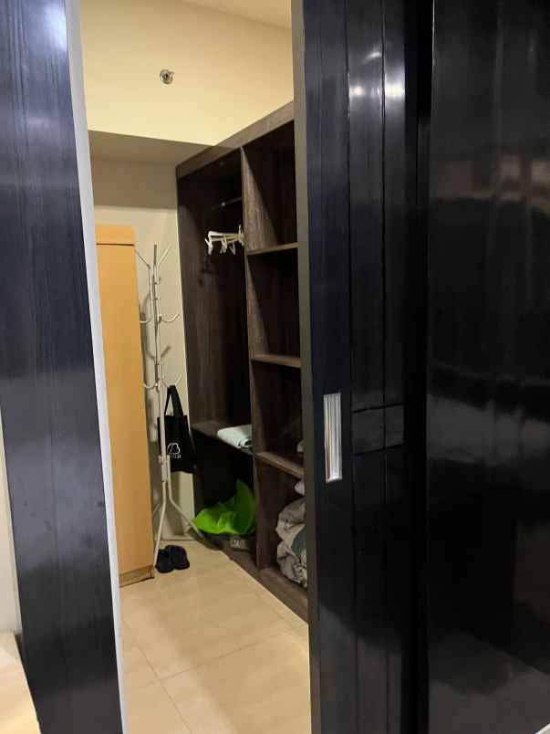 disewakan apartemen apartemen tanglin pakuwon