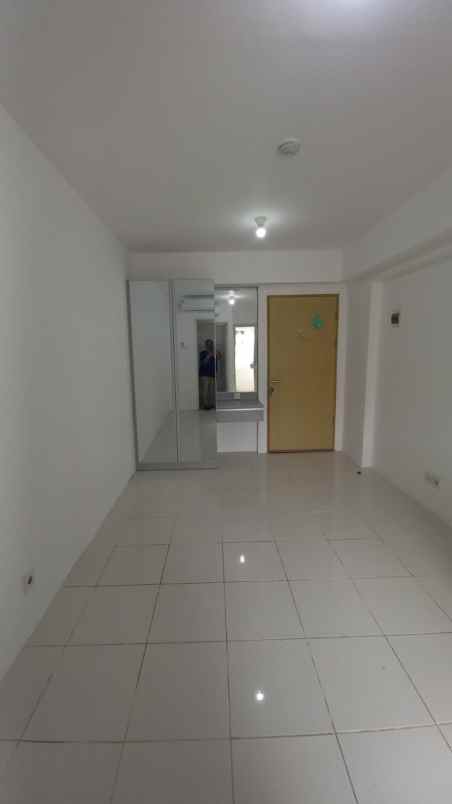 disewakan apartemen educity tower stanford