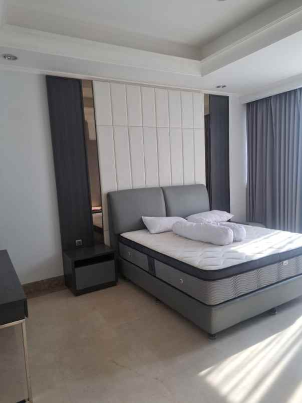 disewakan apartemen senayan