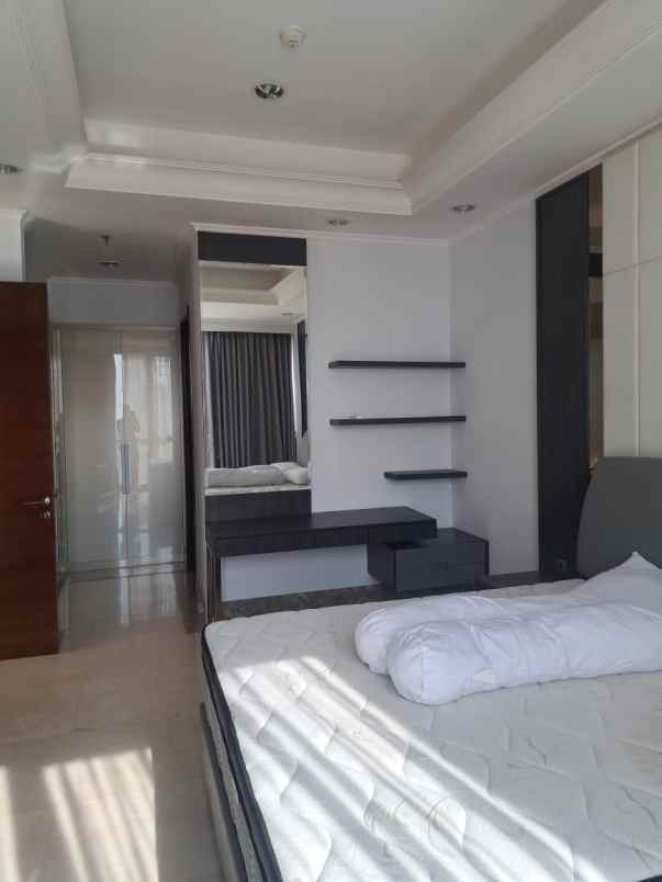 disewakan apartemen senayan