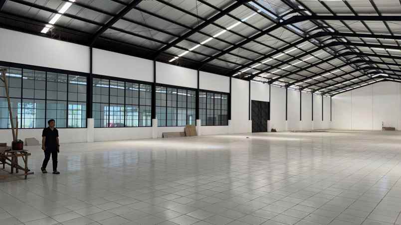 disewakan gudang di sragen