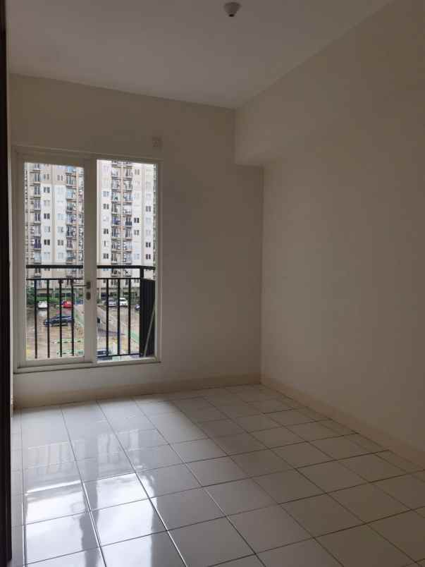 disewakan podomoro golf view unfurnished tahunan