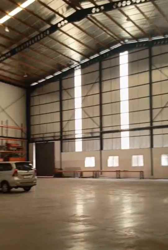 disewakan ruko gudang kantor delta silicon lippo cikarang