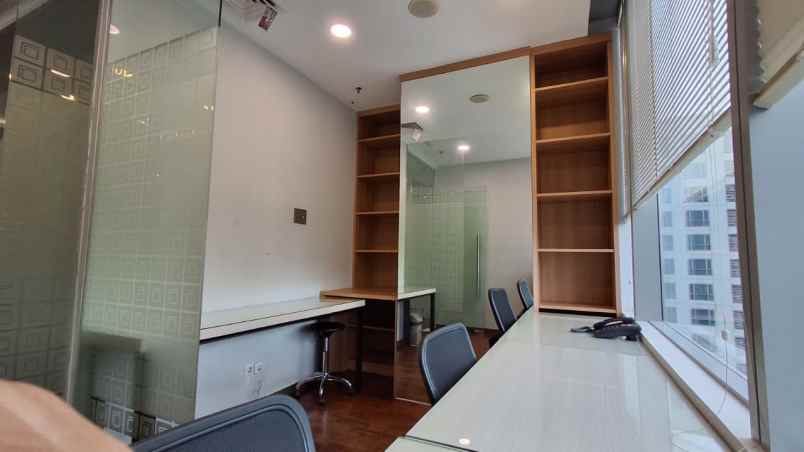 disewakan ruko gudang kantor eightyeight kasablanka