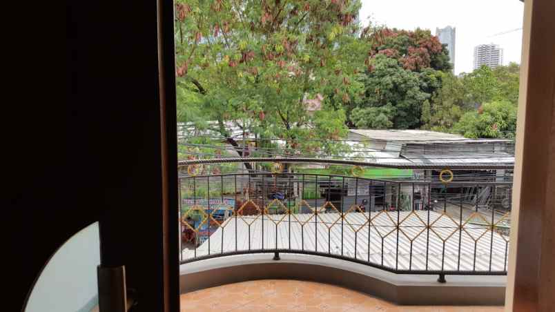 disewakan ruko gudang kantor jalan karet pedurenan