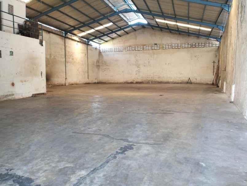 disewakan ruko gudang kantor jl raya lidah wetan wiyung