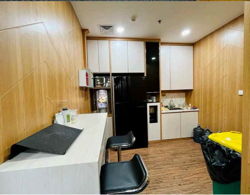 disewakan ruko gudang kantor kompleks scbd lot 9 jrt 5