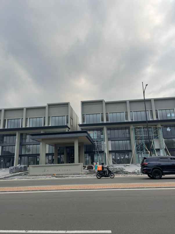 disewakan ruko gudang kantor ruko hampton avenue gading
