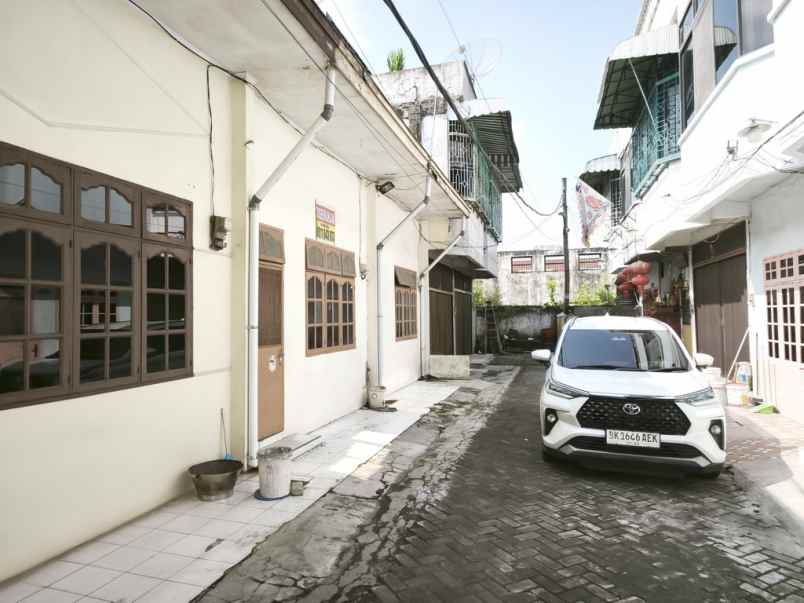 disewakan rumah 1 tingkat jalan bilal gg idris