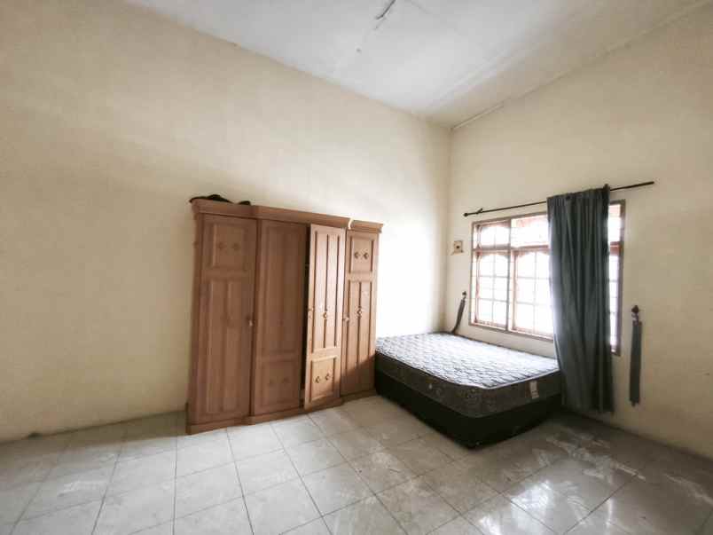 disewakan rumah 1 tingkat jalan bilal gg idris