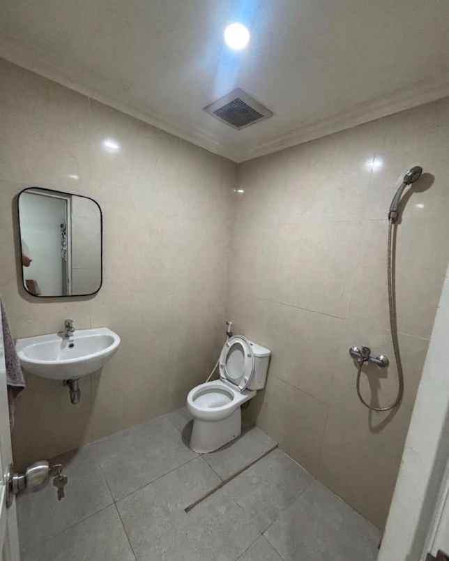 disewakan rumah cipinang elok jakarta timur