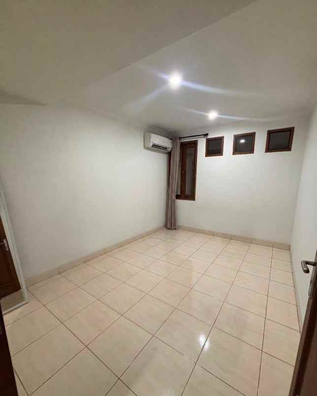 disewakan rumah cipinang elok jakarta timur