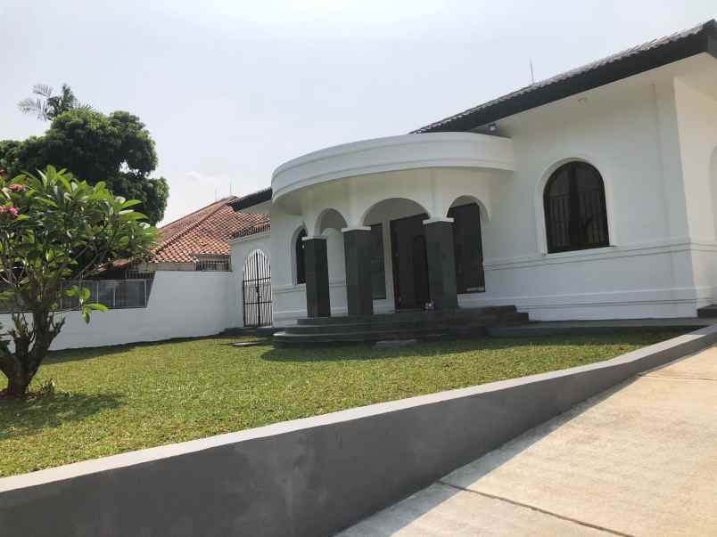 disewakan rumah di kemang dalam jakarta selatan