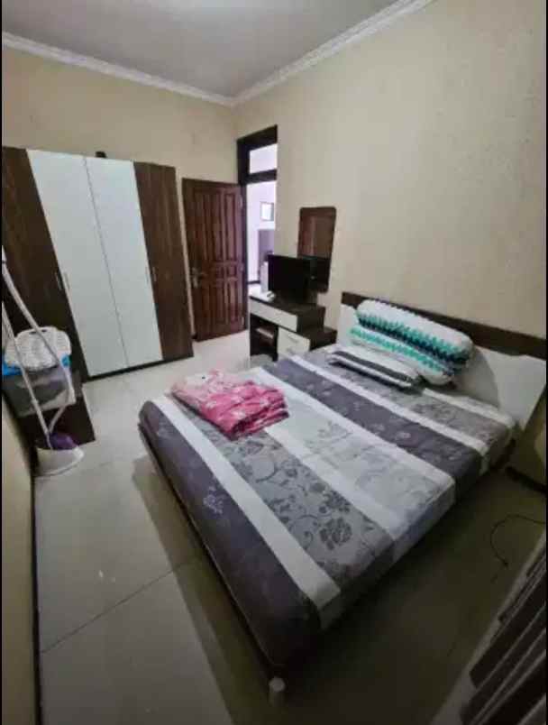 disewakan rumah graha famili