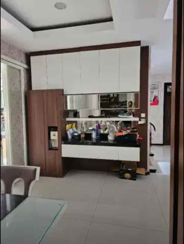 disewakan rumah graha famili