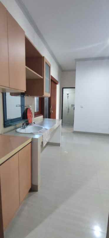 disewakan rumah jalan gunung andakasa