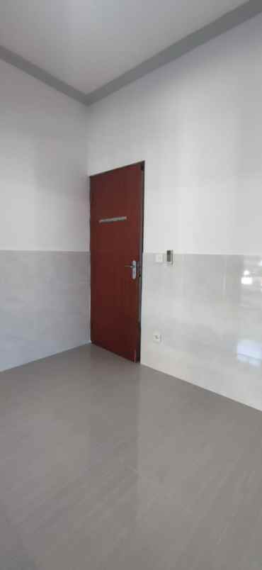 disewakan rumah jalan gunung andakasa