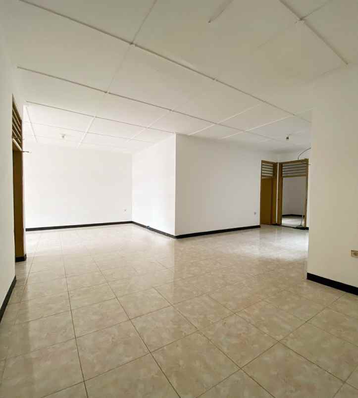 disewakan rumah jl cipinang baru bunder