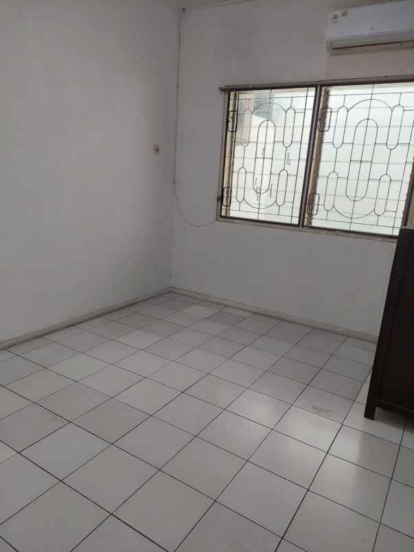 disewakan rumah kelapa puan kelapa gading