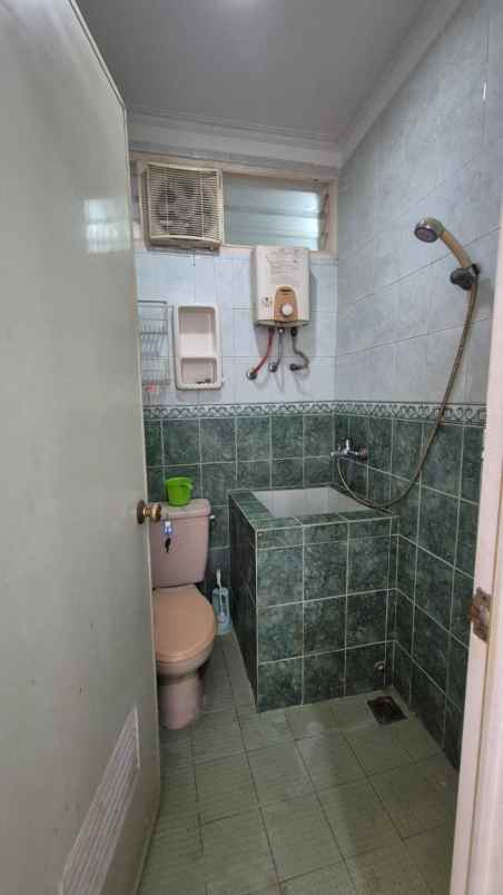 disewakan rumah kelapa puan kelapa gading