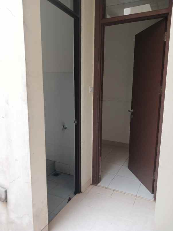 disewakan rumah lavon swan city cluster