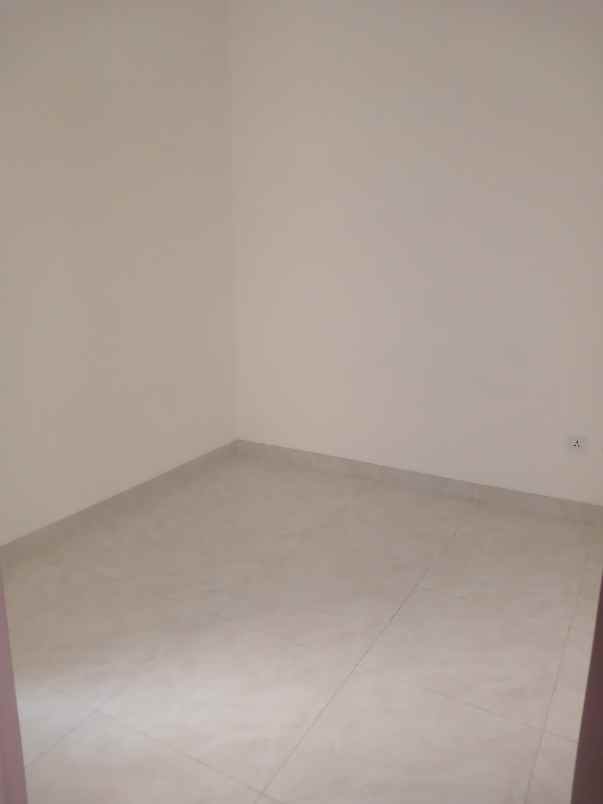 disewakan rumah lavon swan city cluster