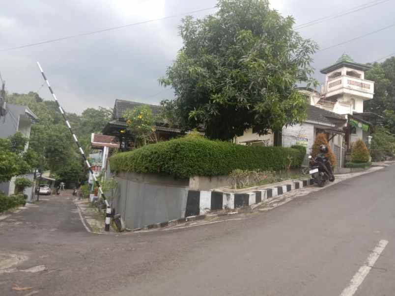 disewakan rumah padangsari banyumanik