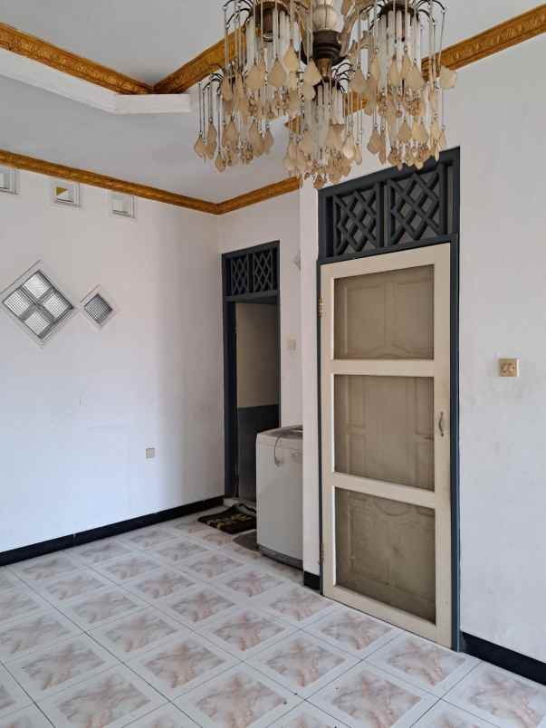 disewakan rumah sumurboto