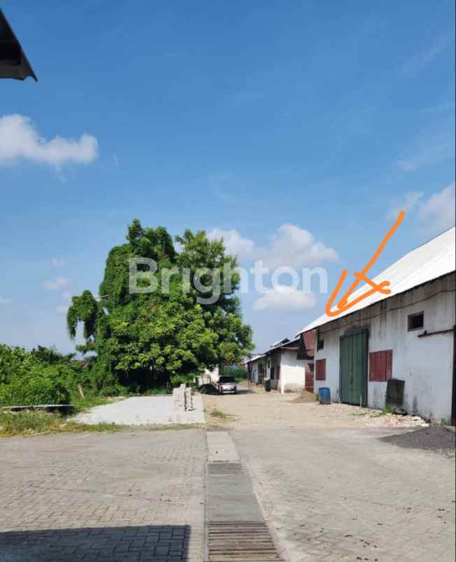 gudang raya kenjeran nol jalan akses jalan masuk lebar