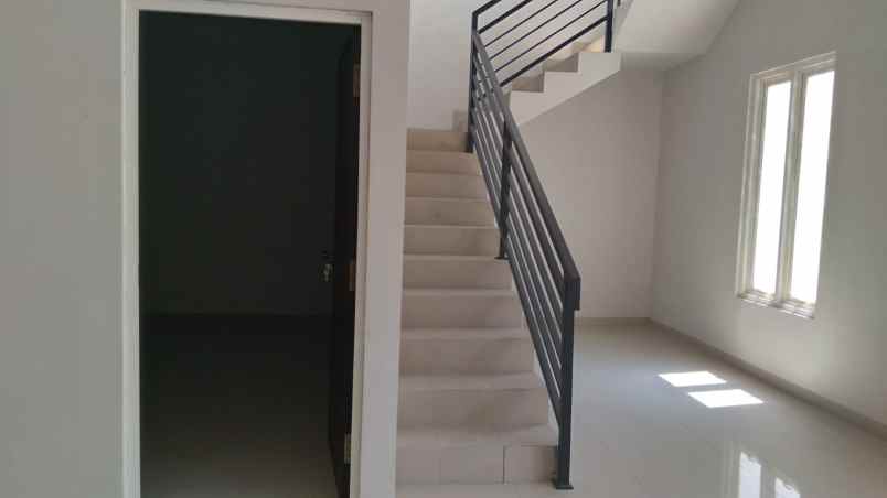 hunian eksklusif premium cluster tengah kota mojokerto